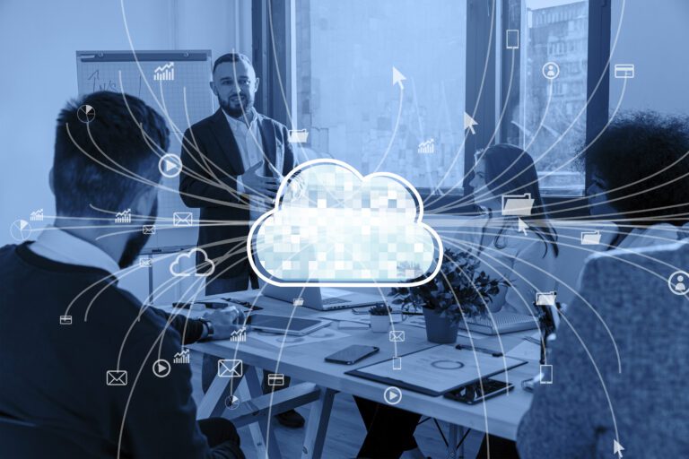 The Pros and Cons of Moving Your Field Service Management to the Cloud