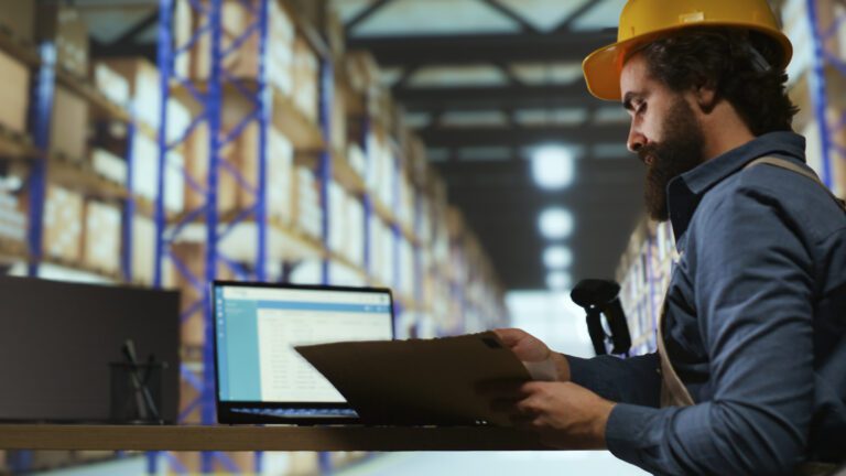 Fieldcode vs Praxedo: Which Field Service Solution Fits Your Team Best?