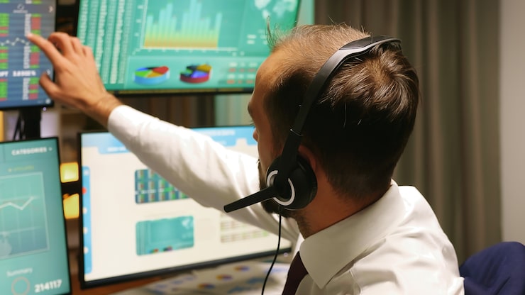 The End of Manual Dispatching: How Fieldcode Introduces Voice AI into Field Service Execution